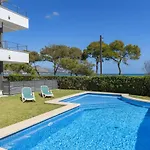 Apartment Oratge 1 *